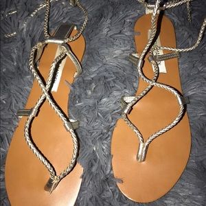 Women’s sandals